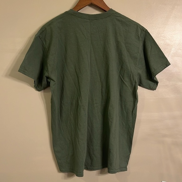 Gildan Heavy Cotton Graphic Screen T-Shirt Green Short Sleeve Size Large NWT - Picture 6 of 8